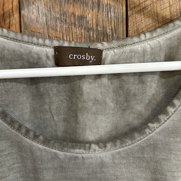 Crosby light avocado green split back tank top - Picture 2 of 6